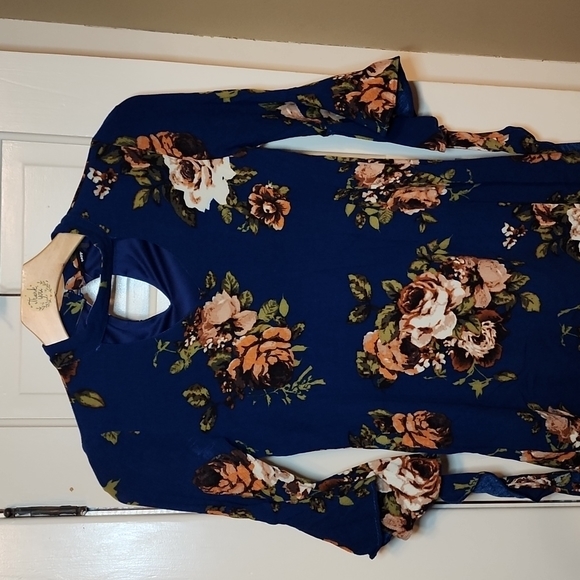 Blu pepper tunic‎ - Picture 2 of 6